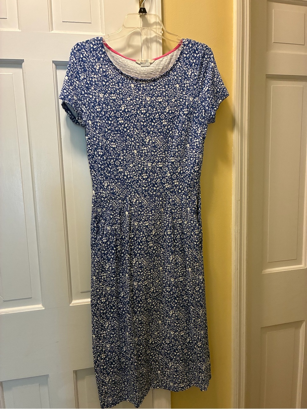 Boden Cotton dress blue/ white pattern